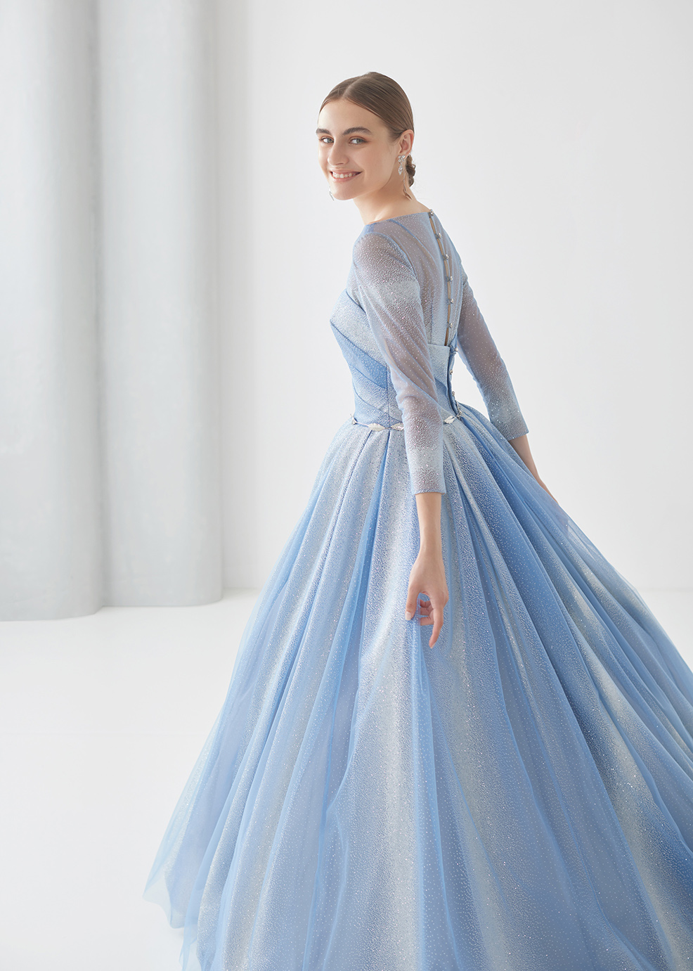 2023年 SPRING&SUMMER トレンドカラードレス